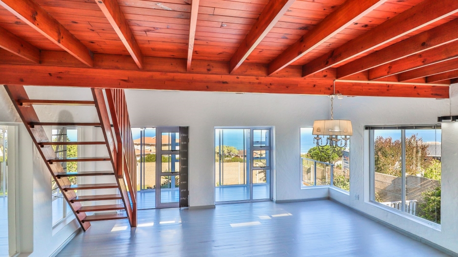 To Let 3 Bedroom Property for Rent in Dana Bay Western Cape